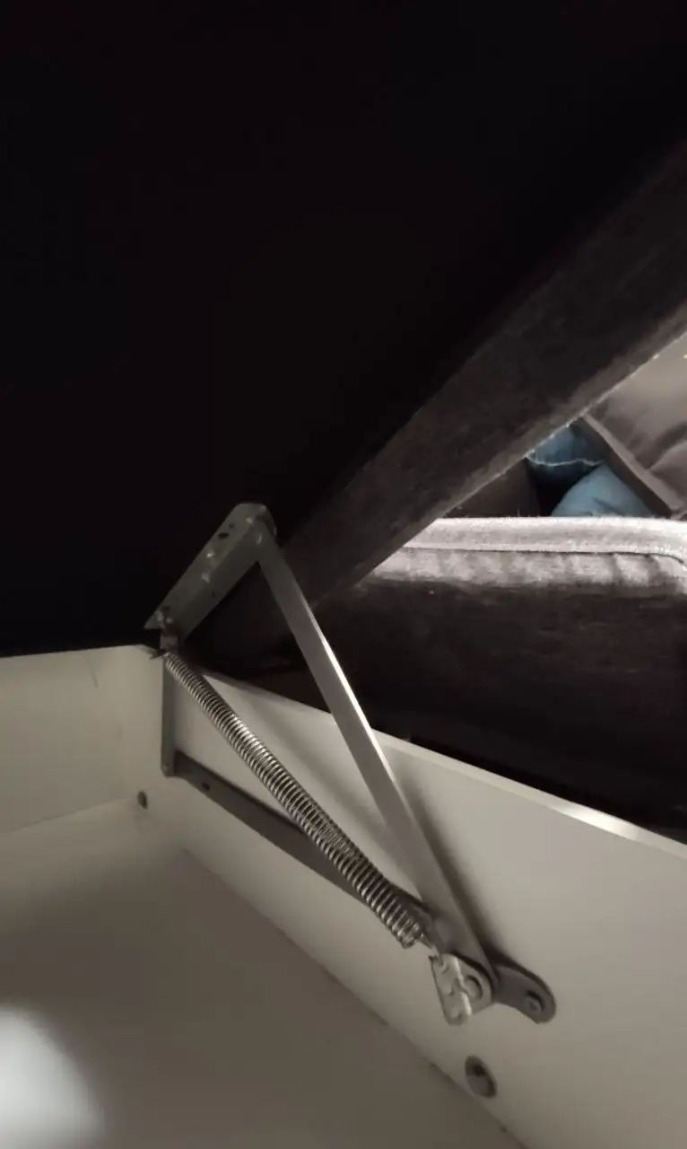 Диван бу в хорошем состоянии - Мебель (Барахолка) в Балашиха