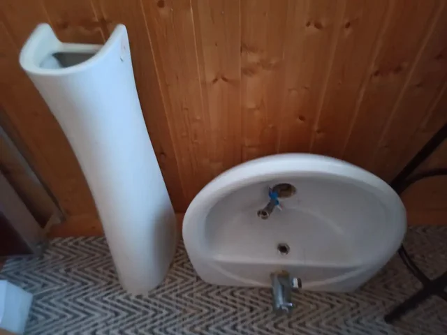 Продажа б/у тюльпана со смесителем - Для дома и дачи в Балашиха