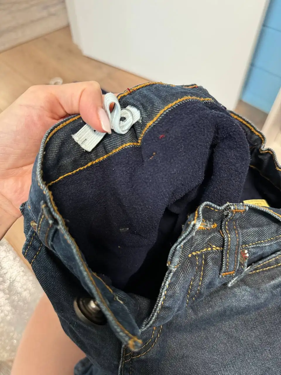 Джинсы утепленные и поло с длинным рукавом 116 размер - Детская одежда (Одежда) в Балашиха