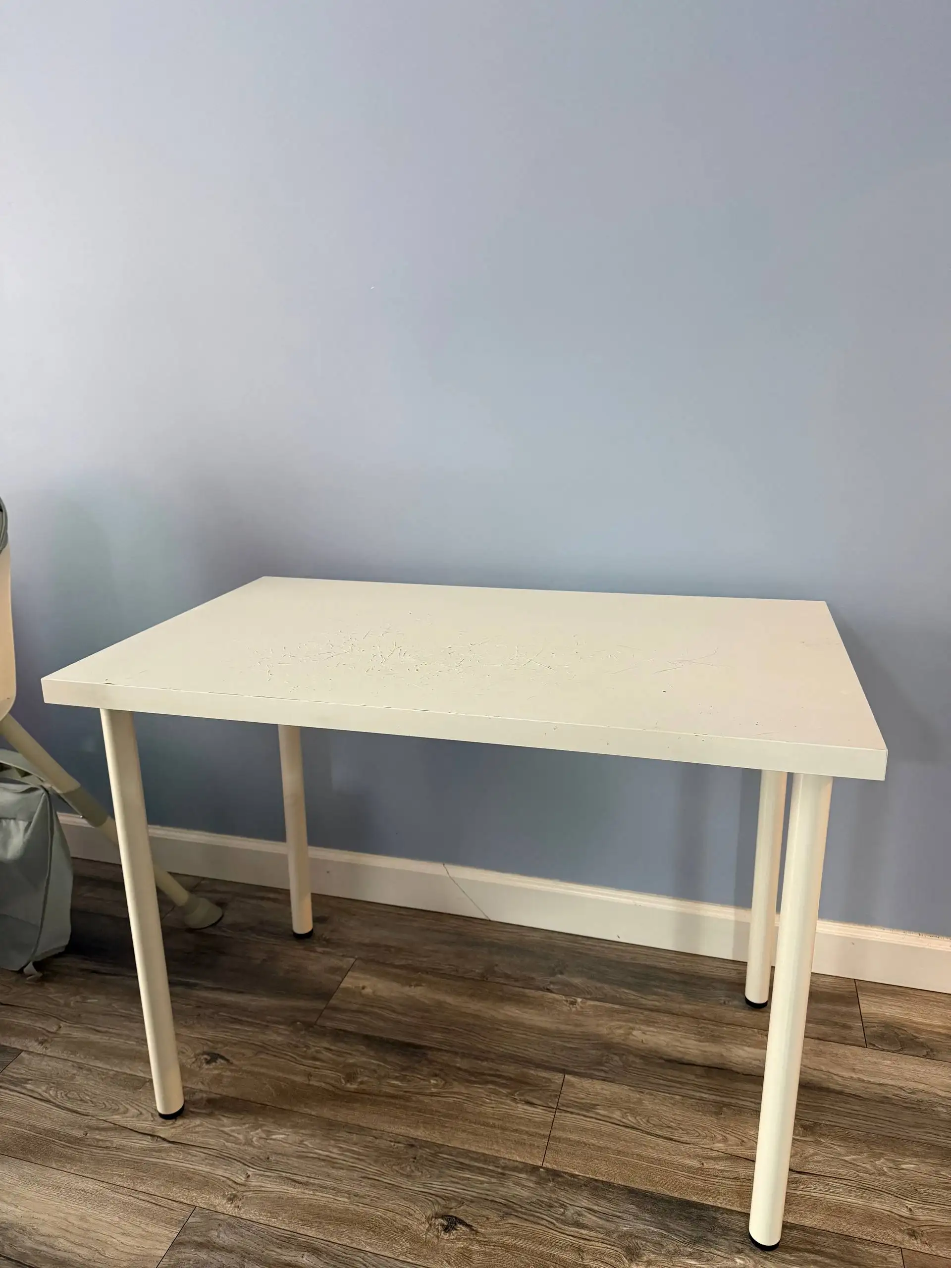 Бесплатный стол для цветов или гаража - Мебель (Барахолка) в Балашиха