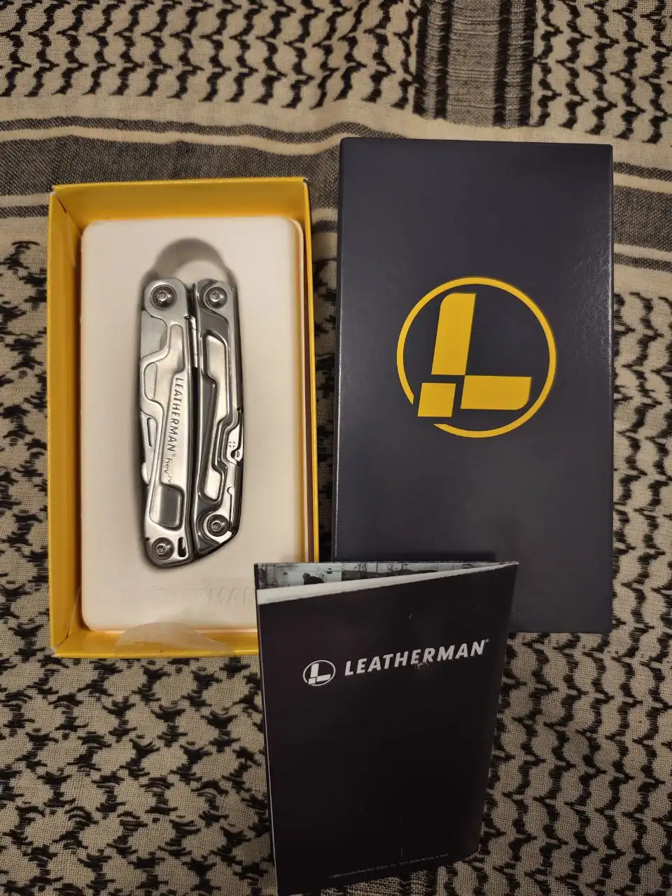 Мультитулы Leatherman и фильтр для душевой лейки - Инструменты и аксессуары (Барахолка) в Балашиха