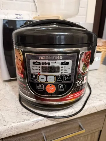 Мультиварка с книгой рецептов - Еда и напитки в Балашиха