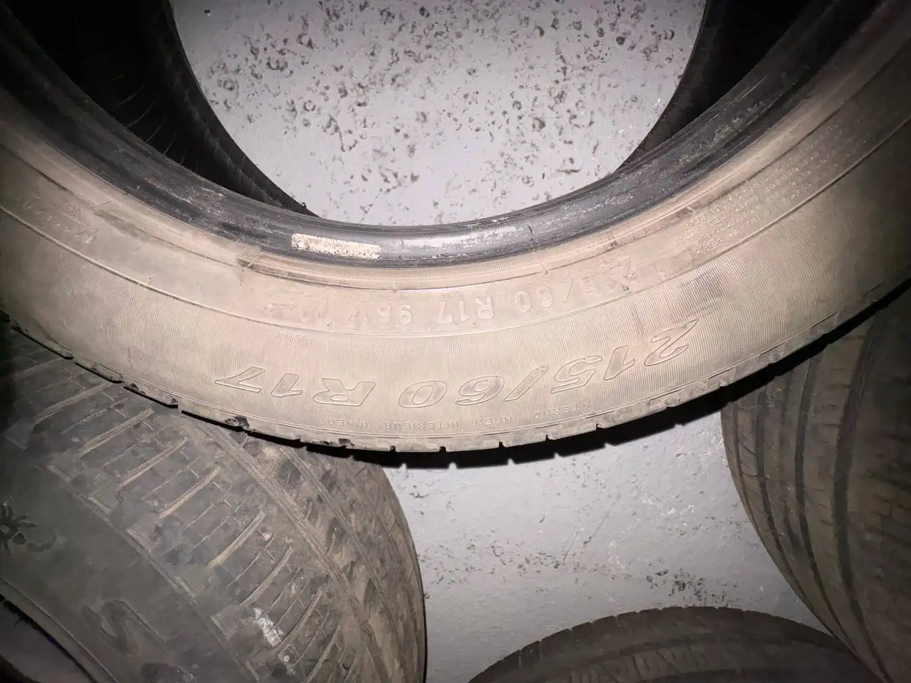 Продажа 4 летних покрышек Pirreli Scorpion Verde All 215/60 R17 - Шины и диски (Запчасти) в Балашиха