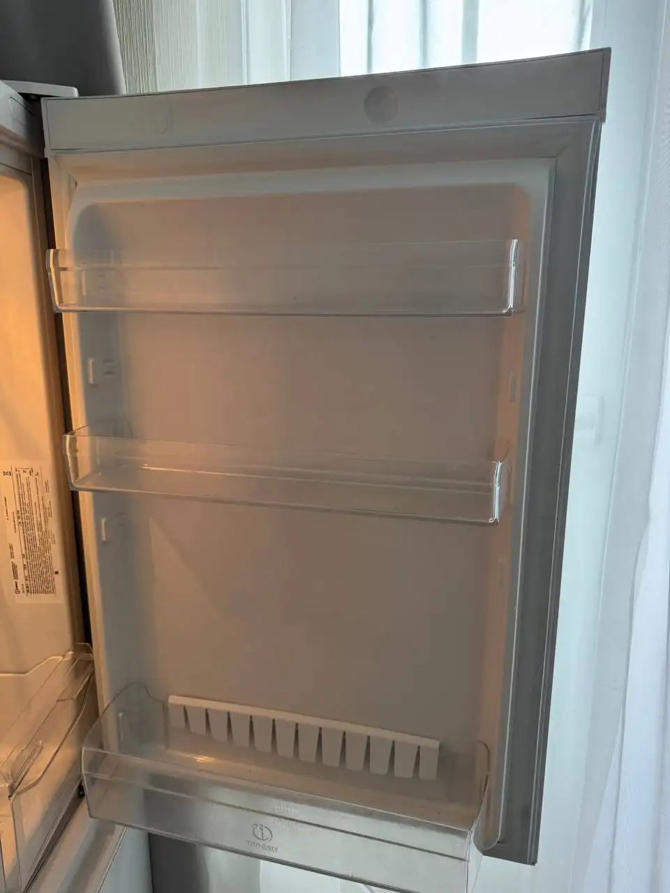 Холодильник б/у в хорошем состоянии - Для дома и дачи в Балашиха