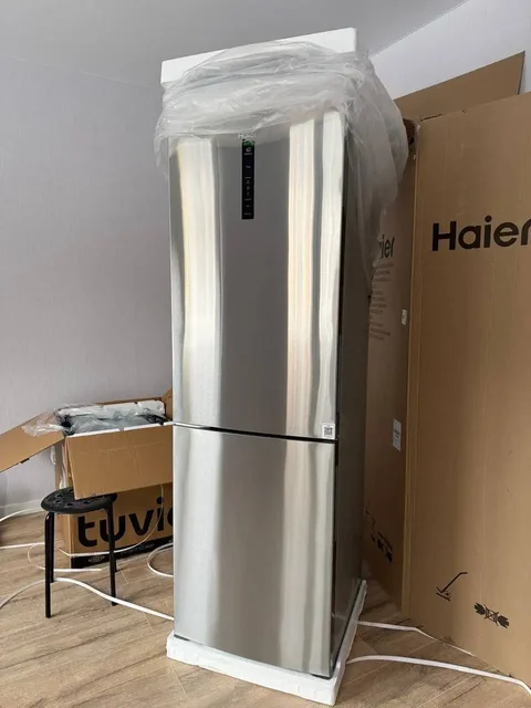 Холодильник новый, ошиблись с размером - Инструменты в Балашиха