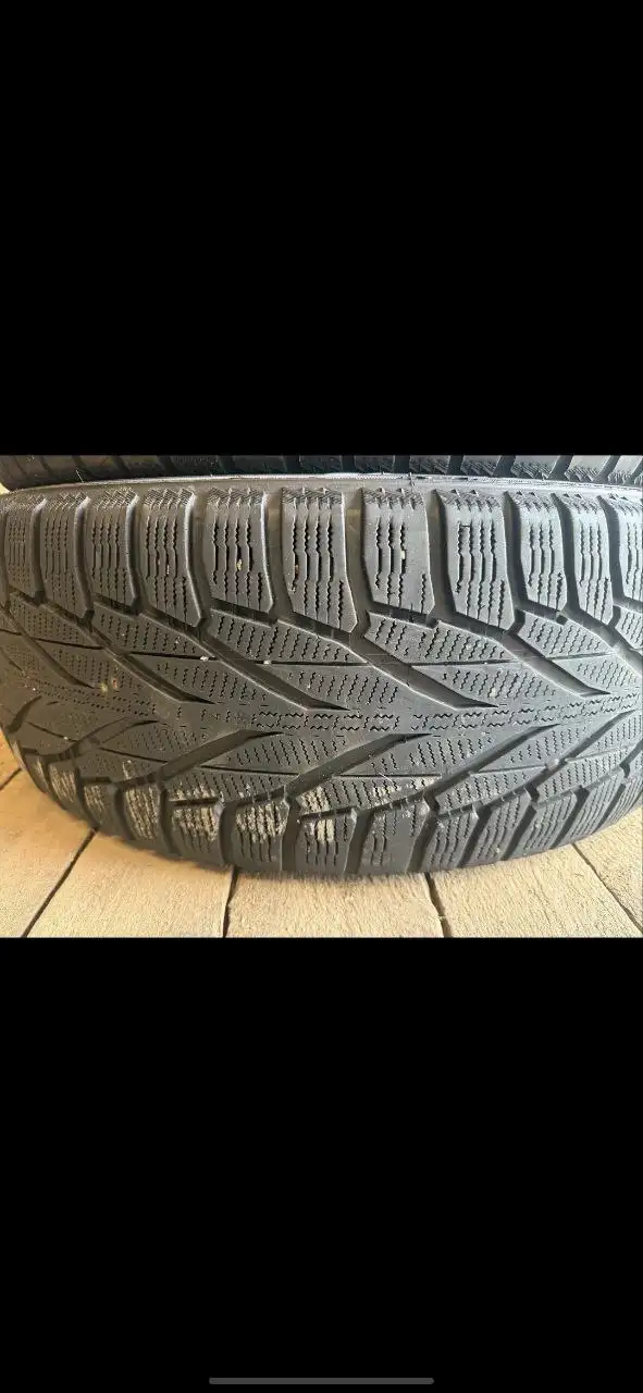 Зимняя резина Nokian Hakkapeliitta R2 SUV 235/60 R18 - Шины (Запчасти) в Балашиха