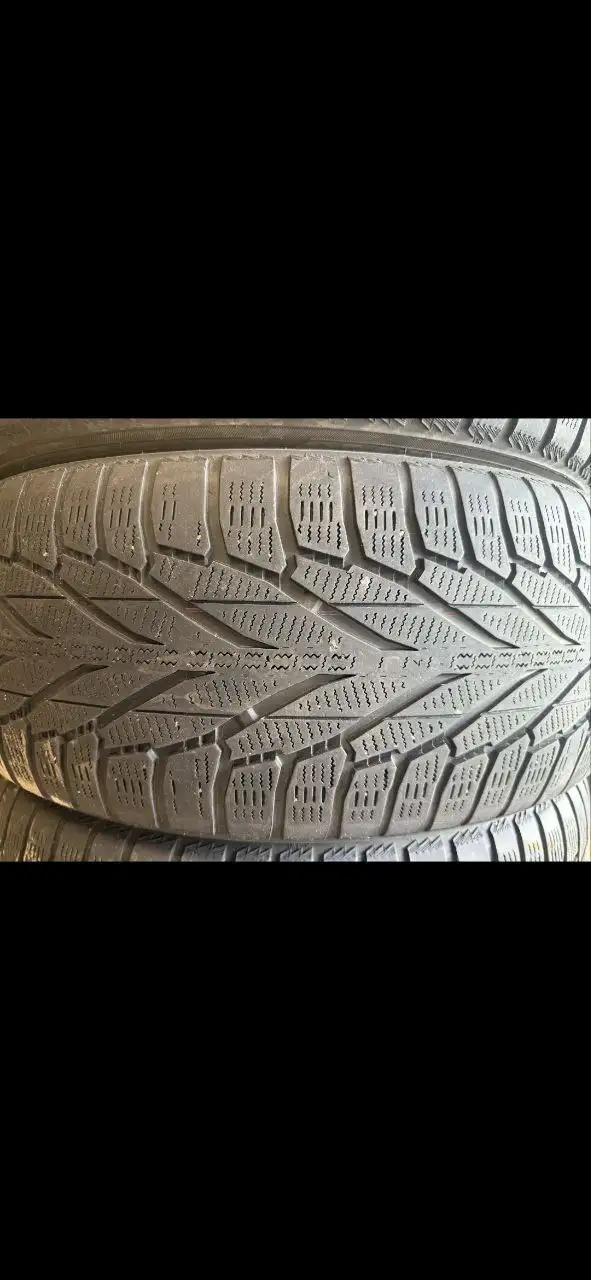 Зимняя резина Nokian Hakkapeliitta R2 SUV 235/60 R18 - Шины (Запчасти) в Балашиха