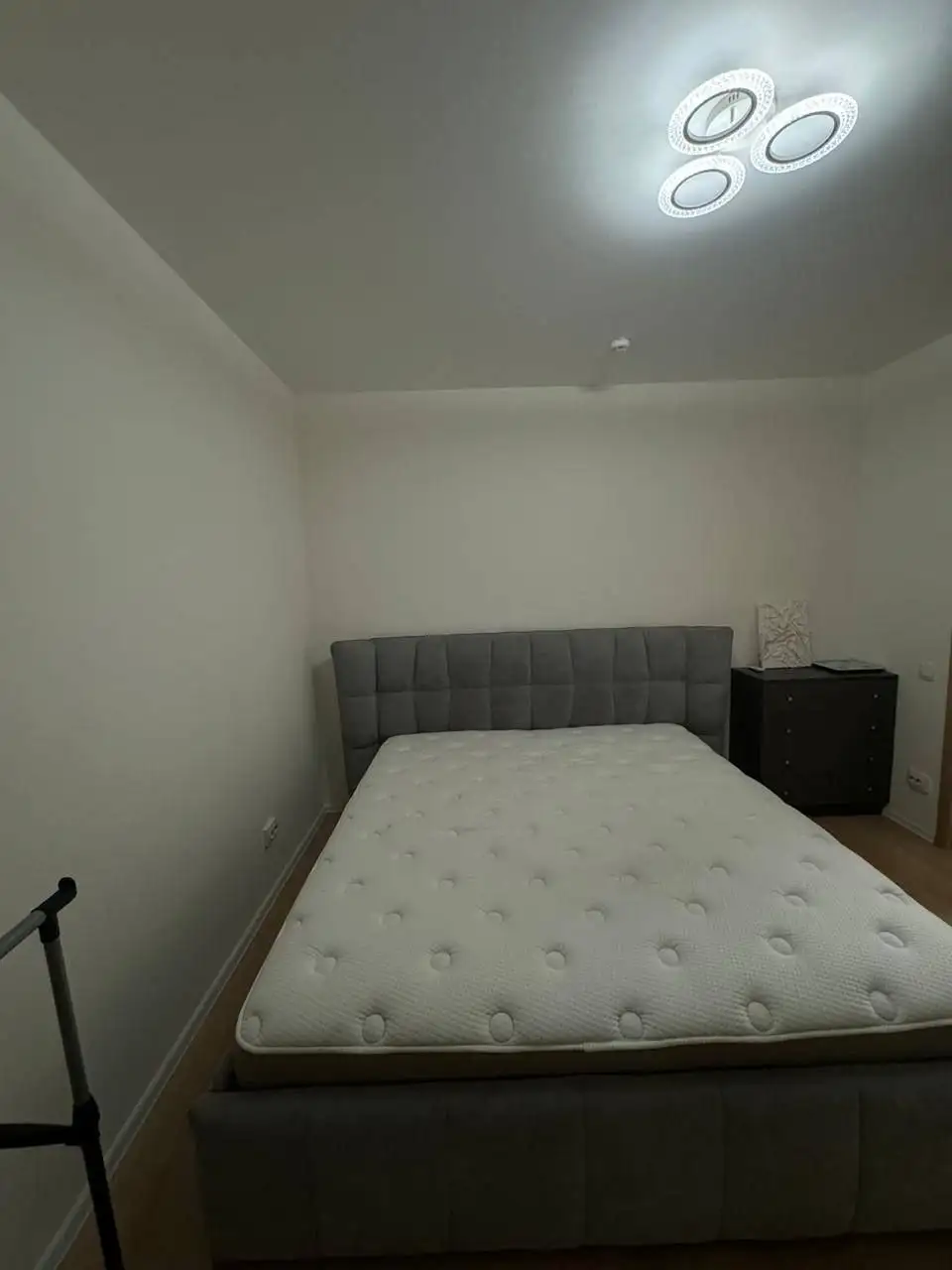 Продается кровать Divan ru с матрасом Аскона - Мебель (Барахолка) в Балашиха