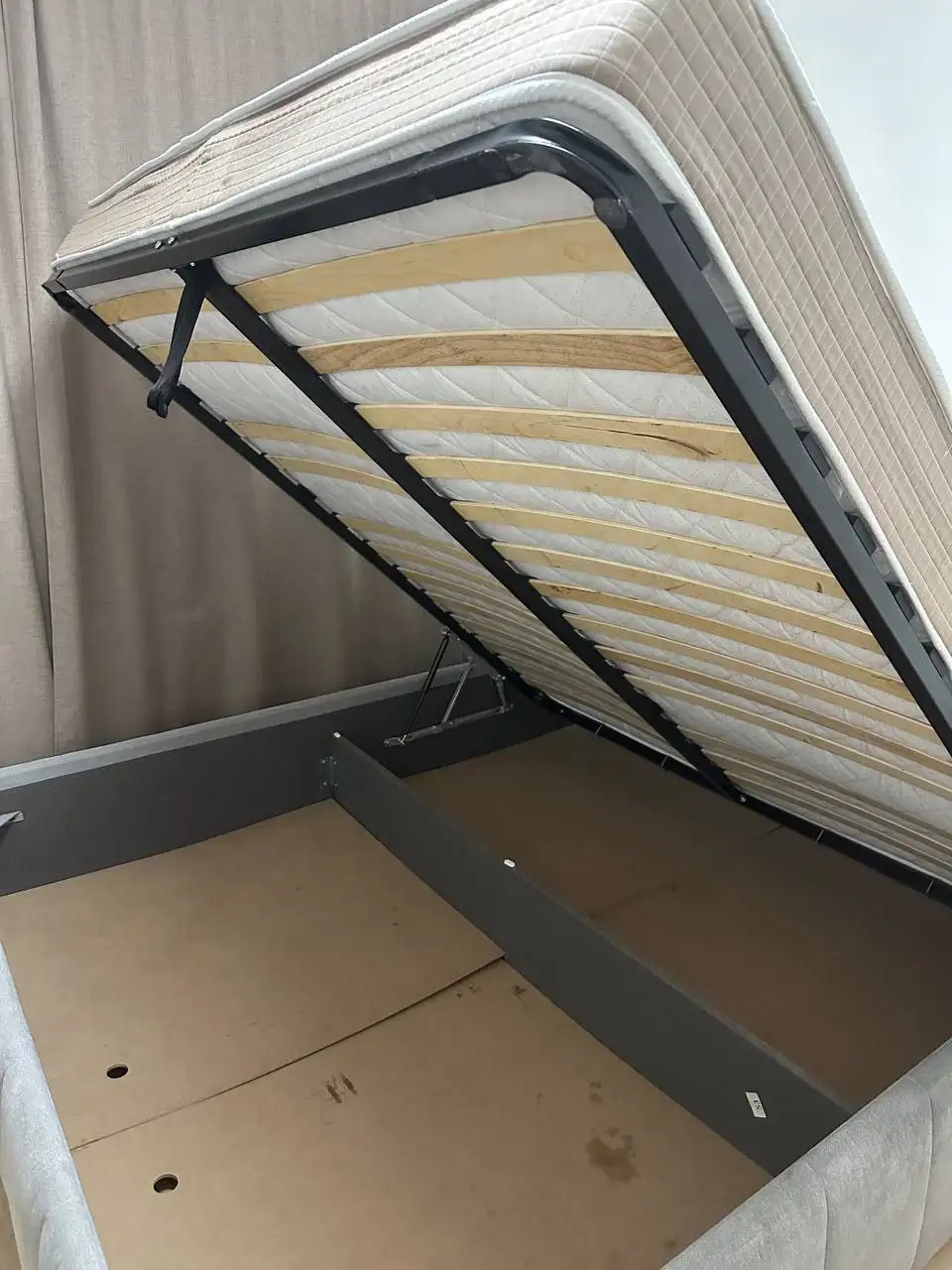 Продается кровать Divan ru с матрасом Аскона - Мебель (Барахолка) в Балашиха