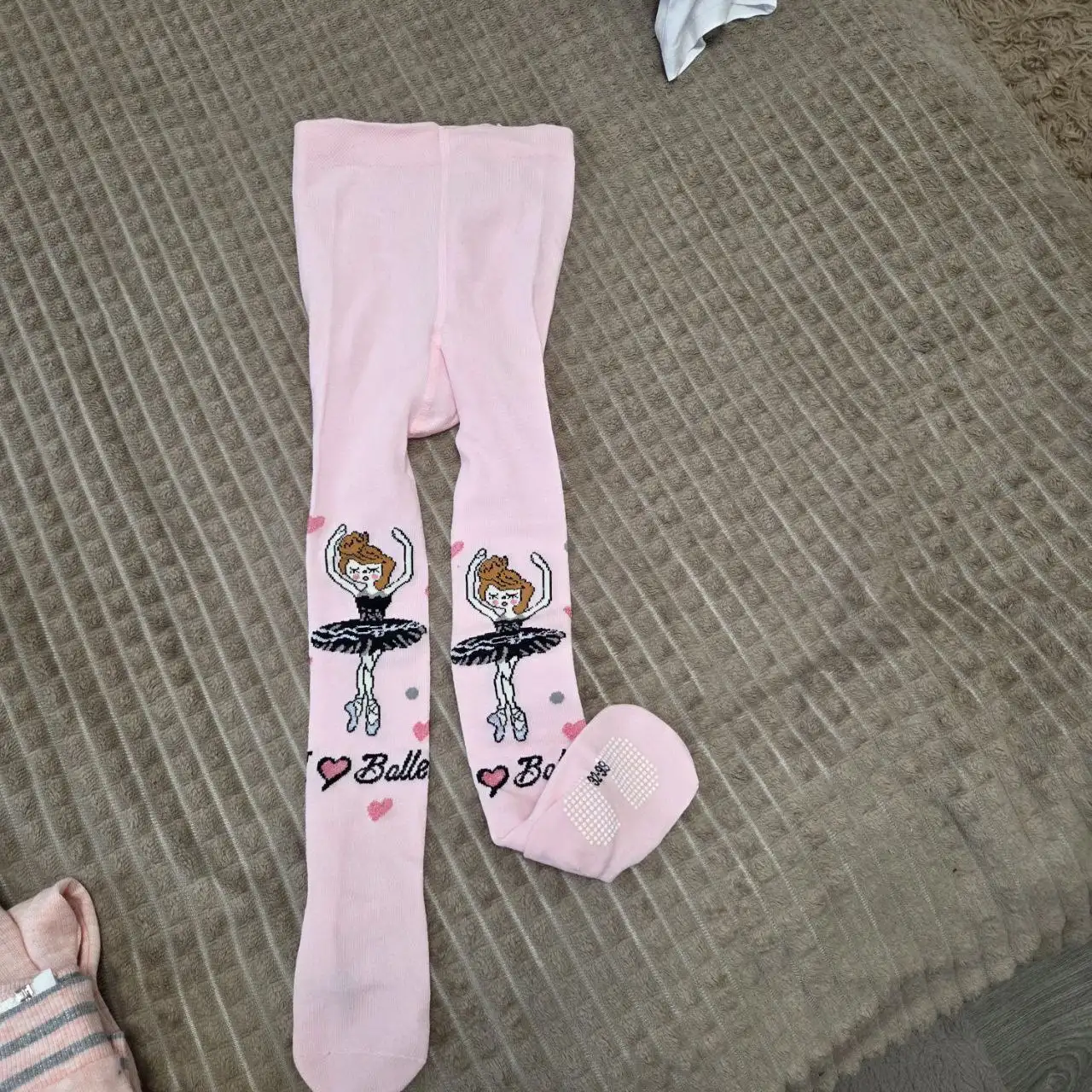 Продажа б/у и новых товаров: весы, часы, колонка, камера, одежда, косметика, учебник - Барахолка в Балашиха