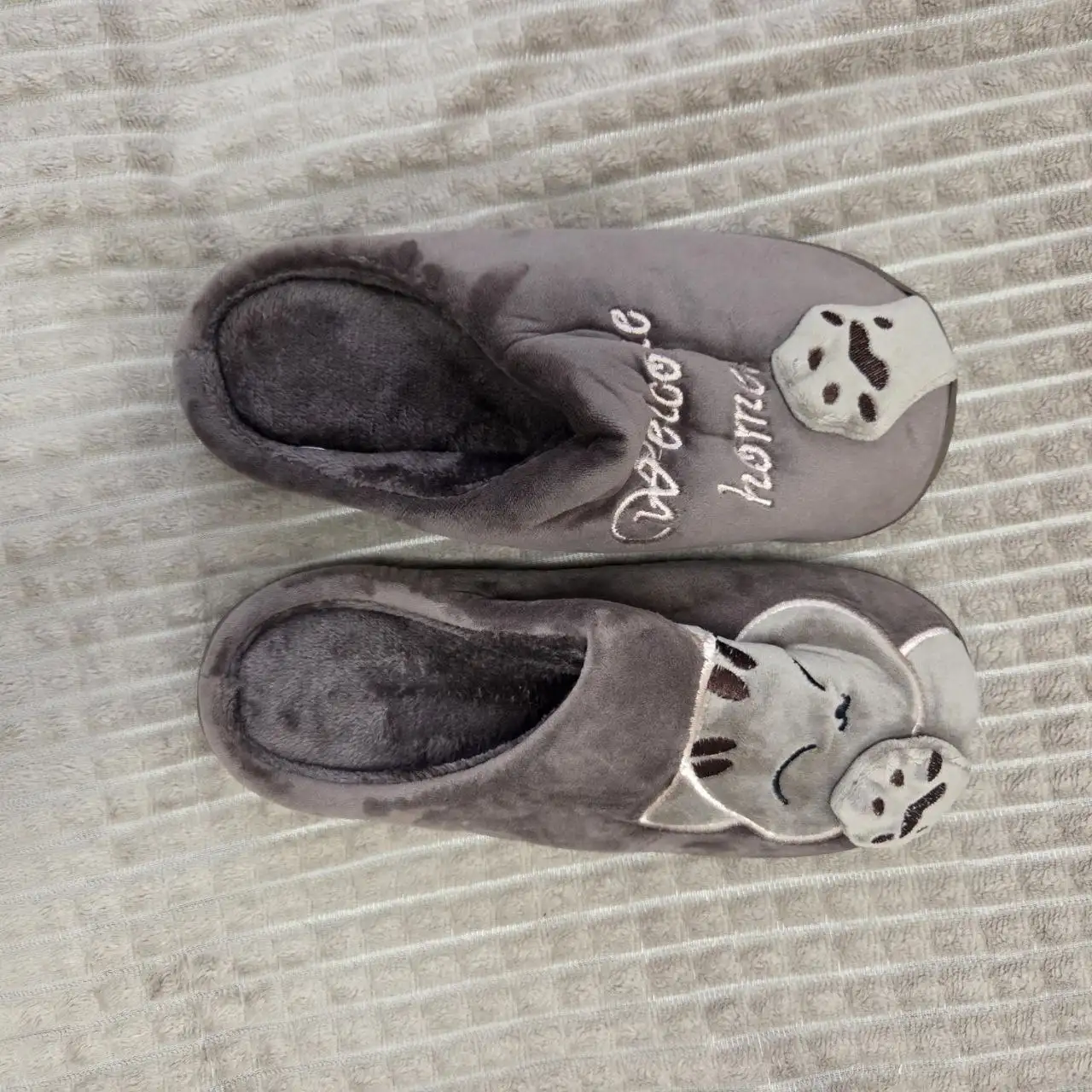 Продажа б/у и новых товаров: весы, часы, колонка, камера, одежда, косметика, учебник - Барахолка в Балашиха