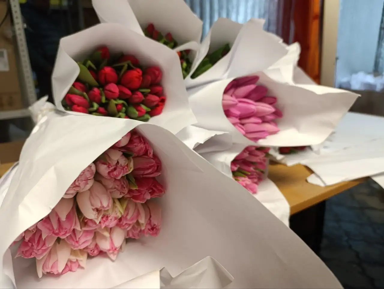 Тюльпаны оптом и в розницу от местного производителя - Растения/Цветы (Барахолка) в Балашиха