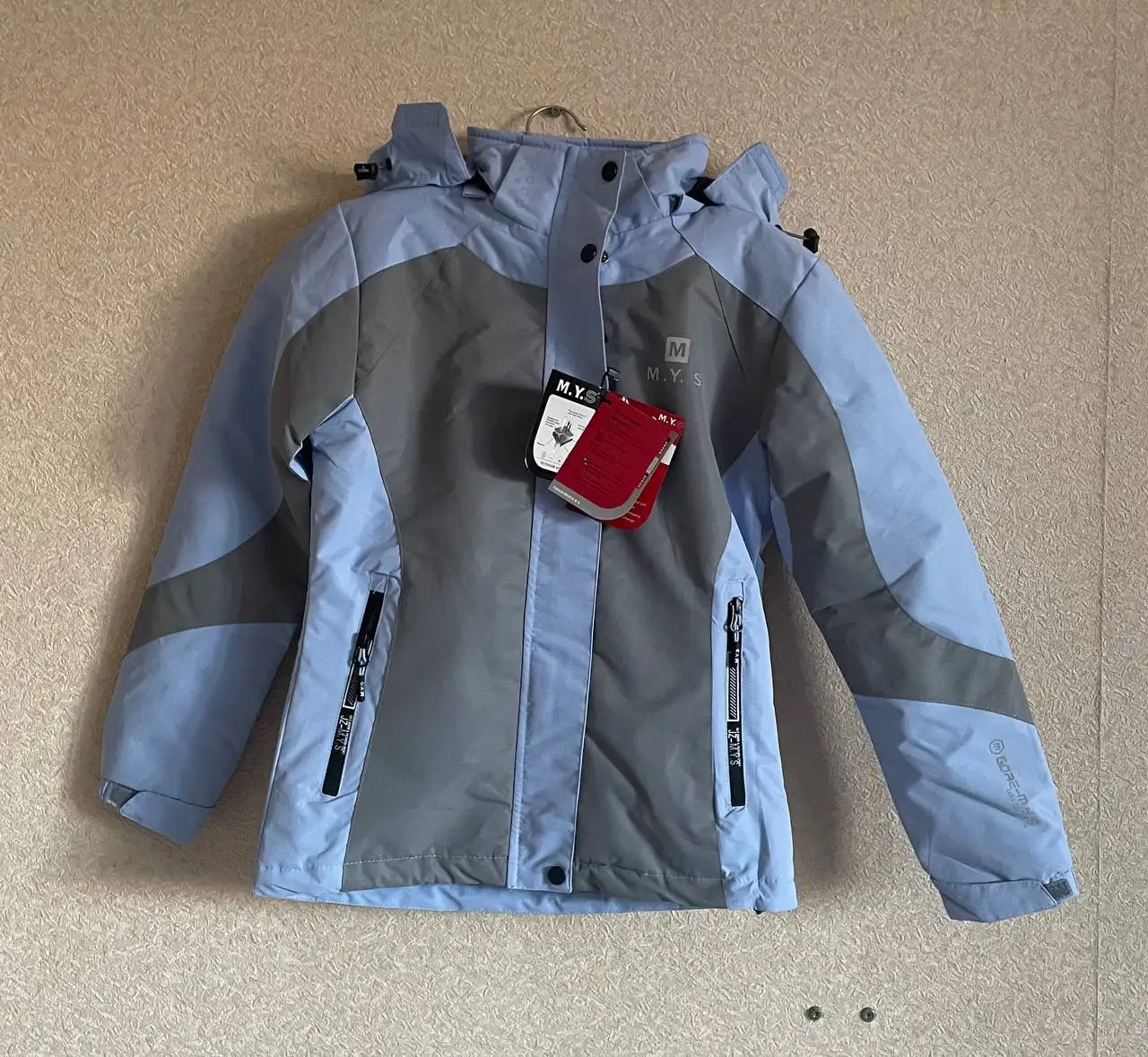 Продажа подростковой демисезонной куртки для девочки - Детская одежда (Одежда) в Балашиха