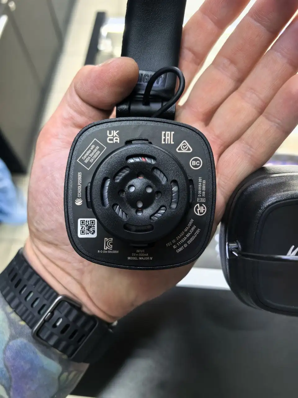 Наушники Marshall 4 оригинал в хорошем состоянии - Наушники (Электроника) в Балашиха