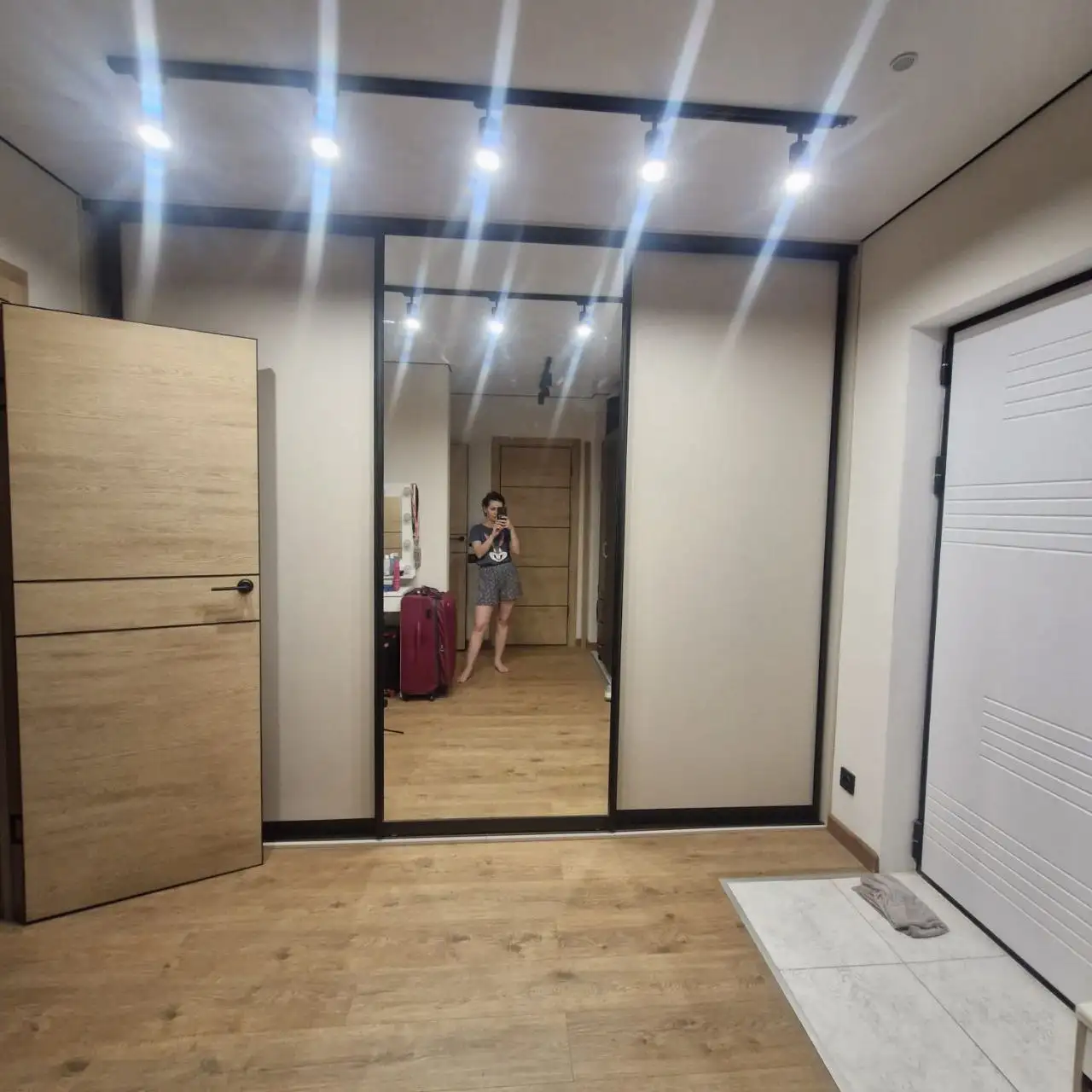 Студия мебели "ШКАФЫ КУПЕ"-РАСПАШНЫЕ на заказ по индивидуальным размерам - Производство мебели (Услуги) в Балашиха