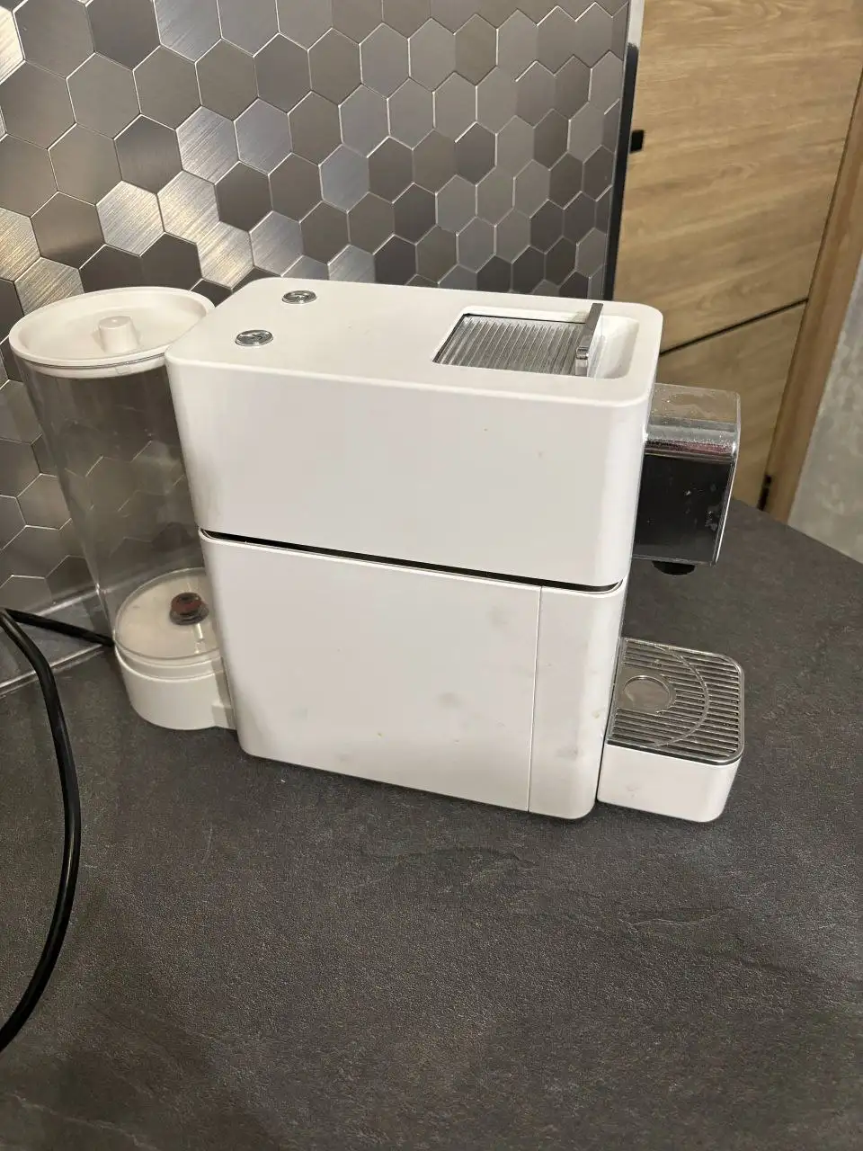 Капсульная кофемашина в отличном состоянии - Кофемашины (Барахолка) в Балашиха