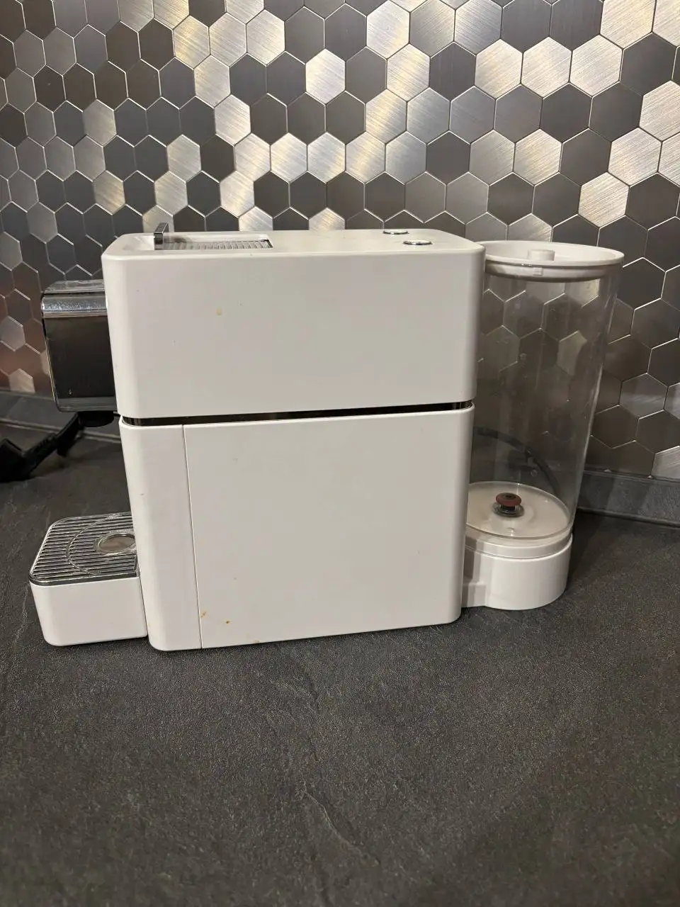 Капсульная кофемашина в отличном состоянии - Кофемашины (Барахолка) в Балашиха