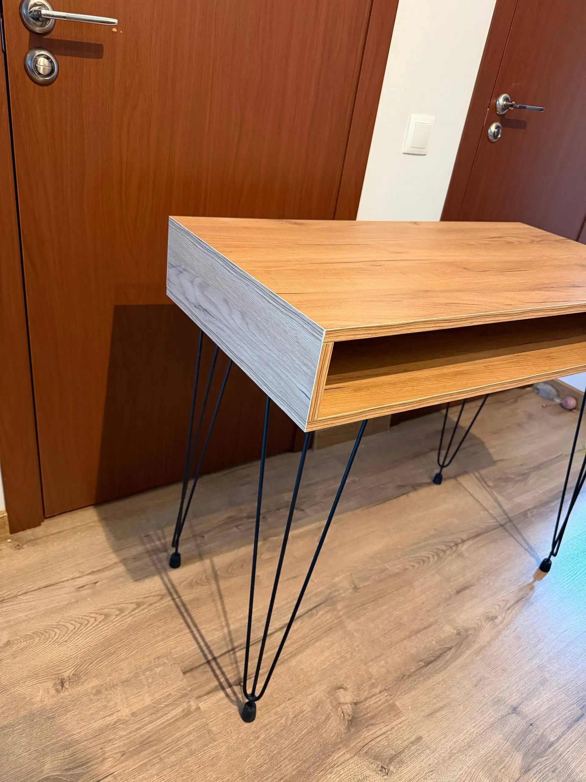 Стол в отличном состоянии - Барахолка в Балашиха