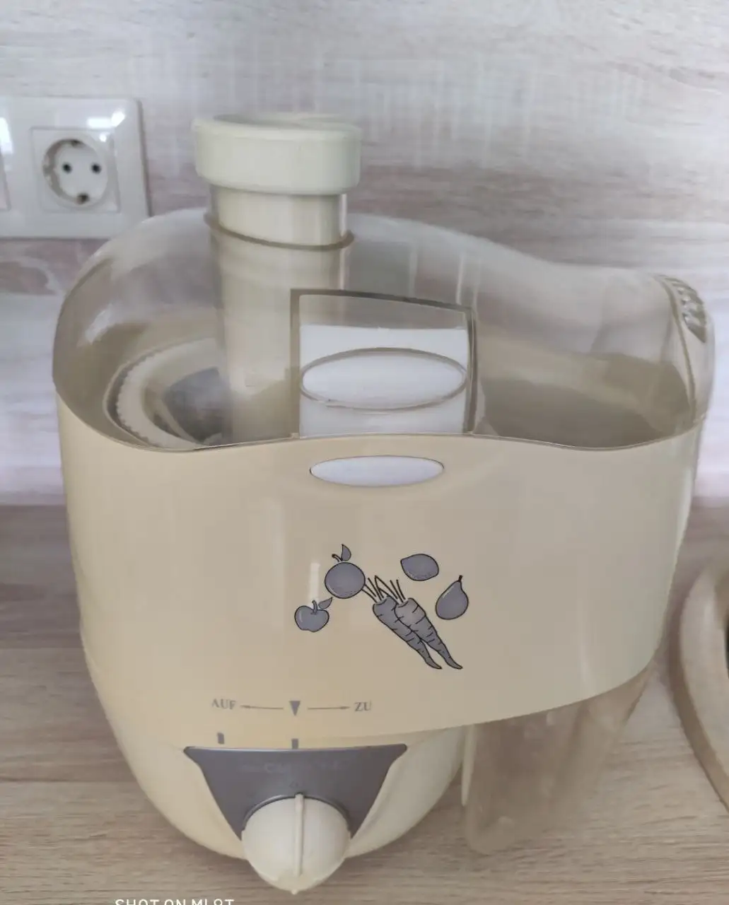 Соковыжималка в рабочем состоянии - Барахолка в Балашиха