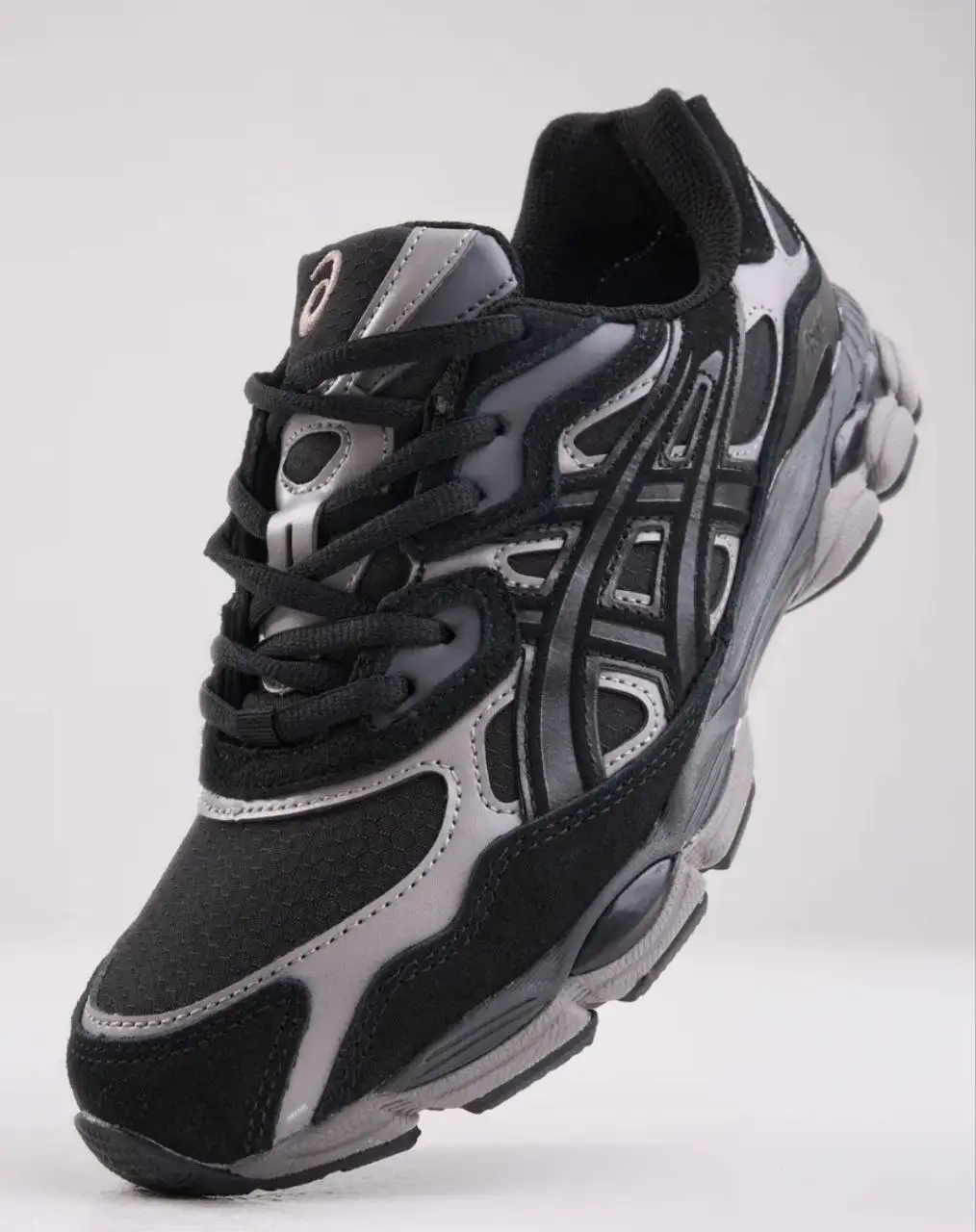 Новые кроссовки разных моделей по выгодным ценам - Обувь (Одежда) в Балашиха