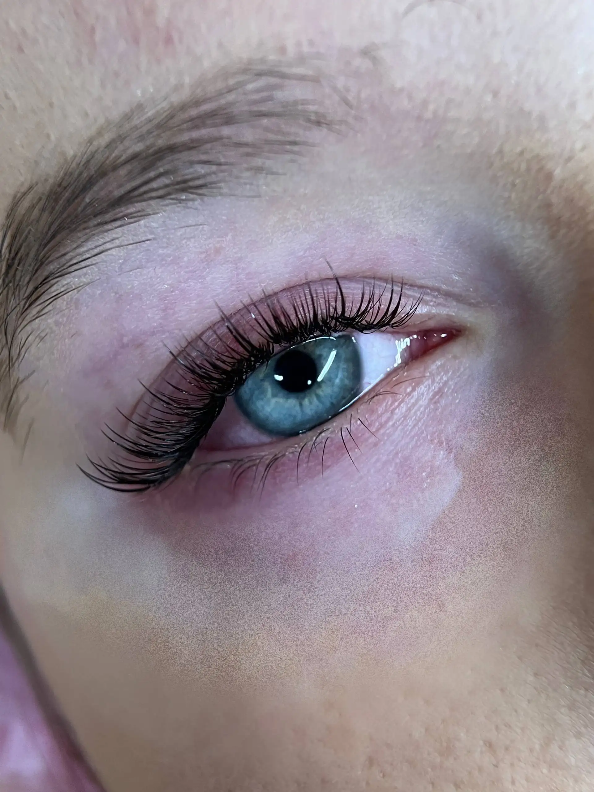 Услуги наращивания ресниц в Led системе - Красота (Услуги) в Балашиха