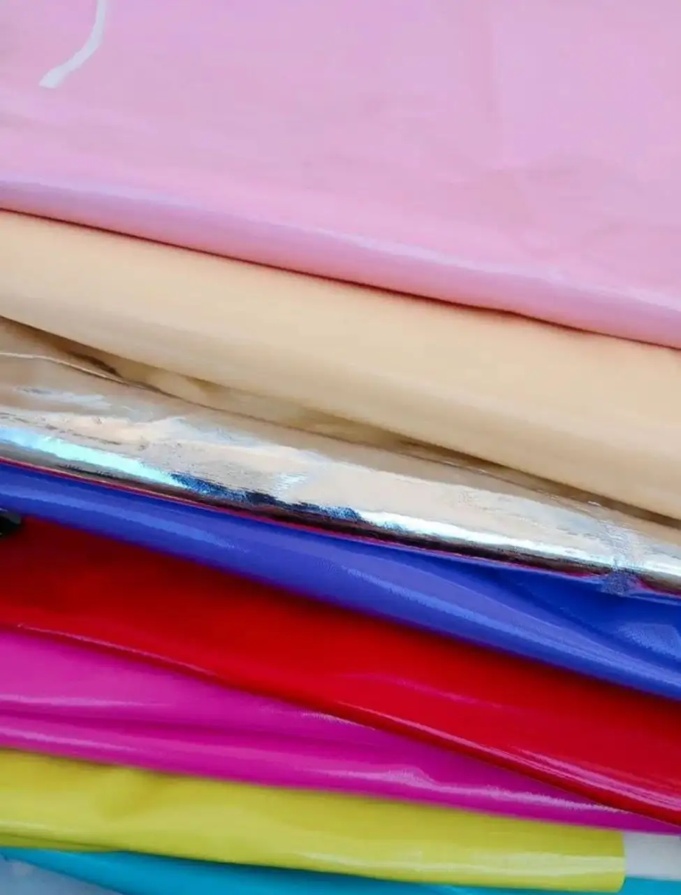 Остатки ткани "лаке" (лакированная ткань на трикотаже) - Барахолка в Балашиха