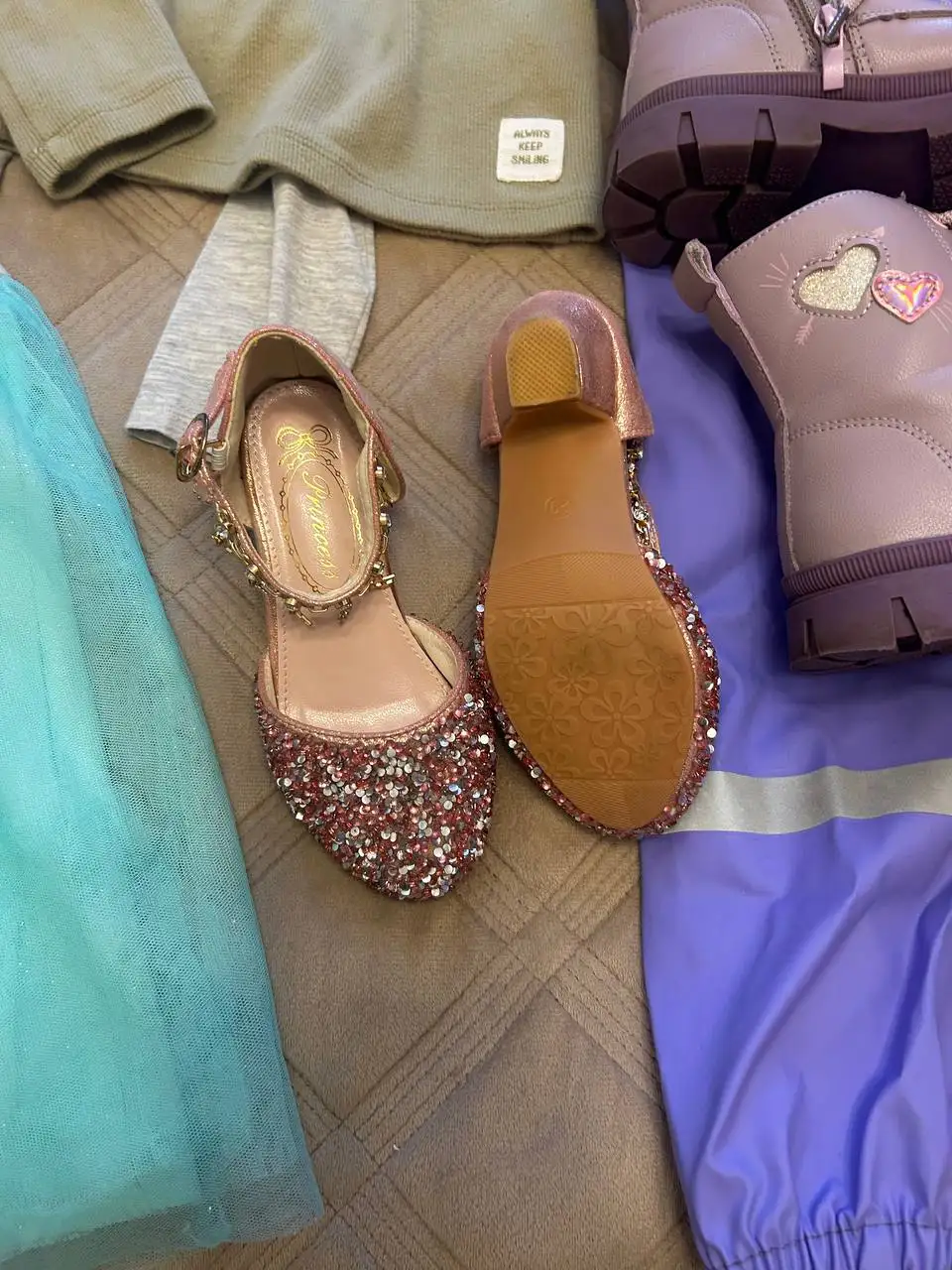 Пакет детской одежды и обуви для девочки - Одежда и обувь (Товары для детей) в Балашиха