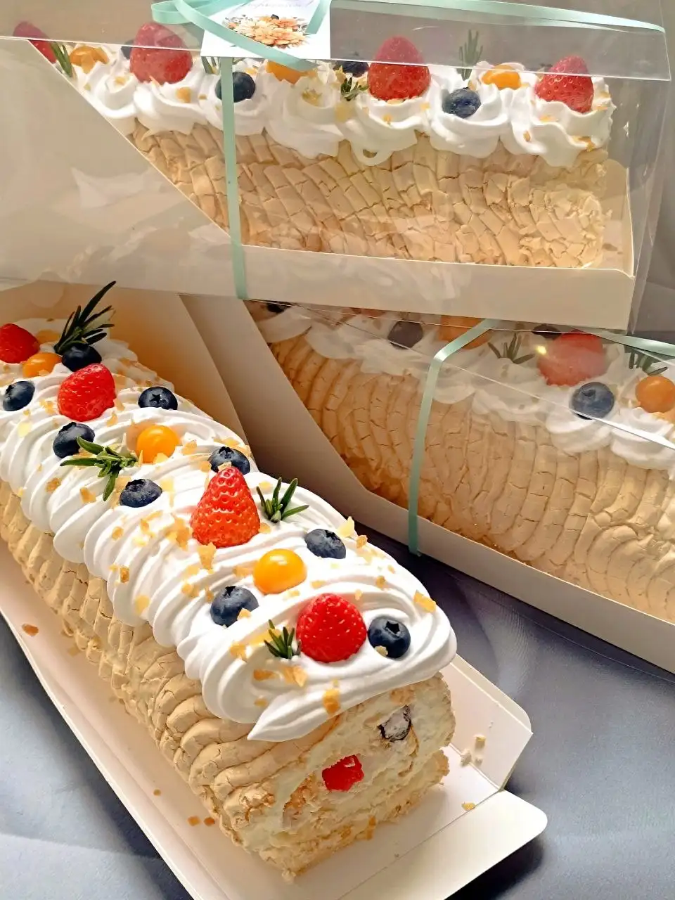 Творожный кулич и клубника в шоколаде - Продукты питания (Барахолка) в Балашиха