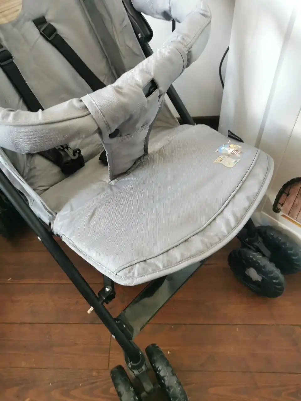 Продам детскую коляску с регулировкой спинки и ножек - Товары для детей в Балашиха