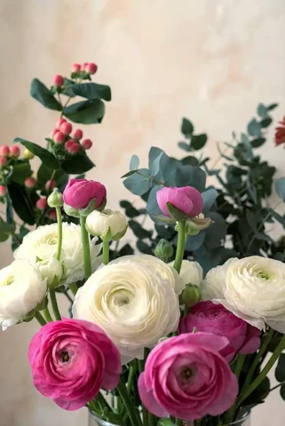 Новый цветочный салон MONAMIE в Балашихе - Депиляция в Балашиха