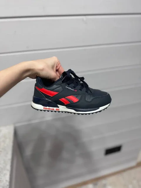 Детские кроссовки Reebok размер 31 - Автолюльки в Балашиха