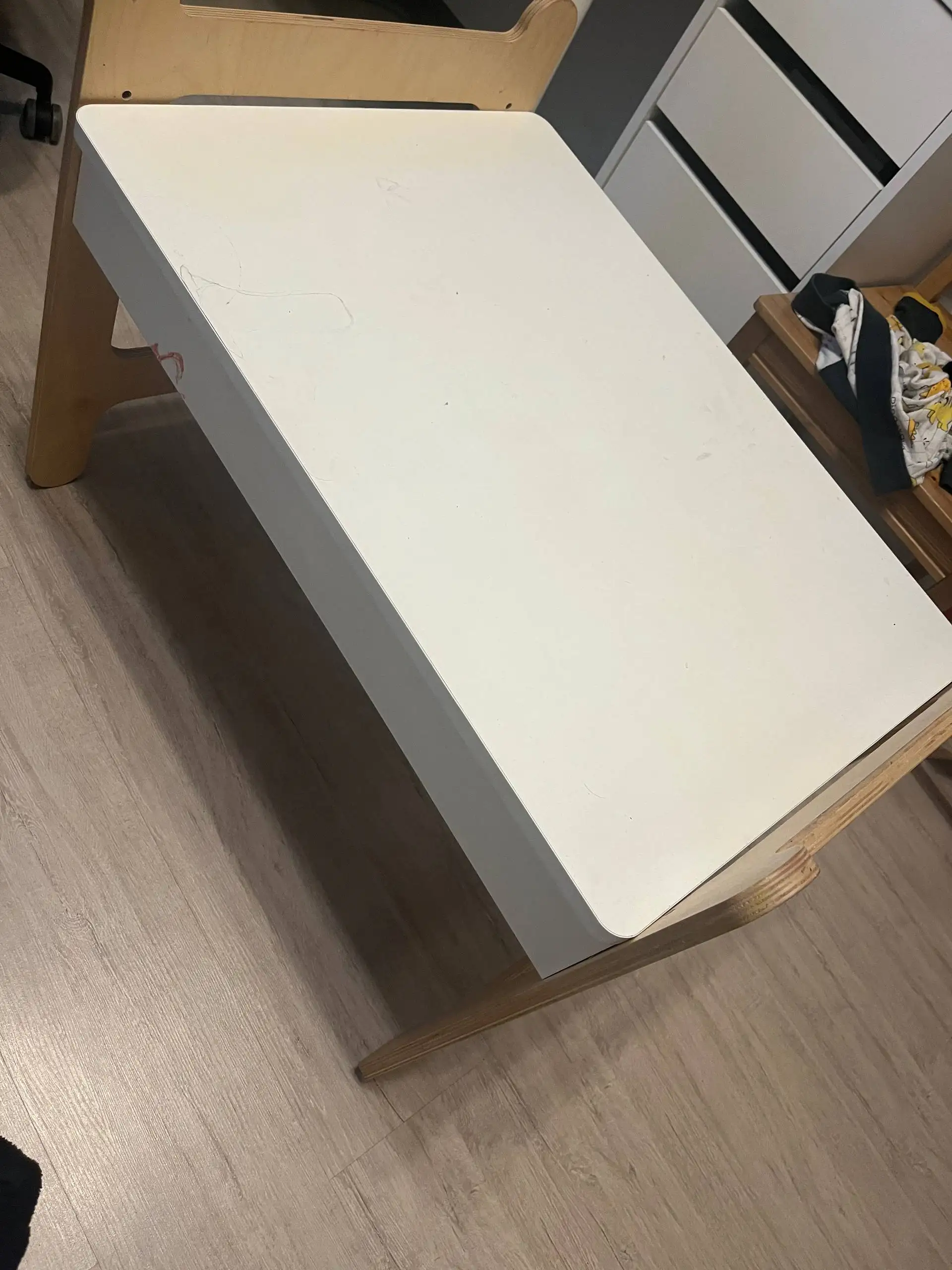 Стол детский с кинетическим песком - Детская мебель (Товары для детей) в Балашиха