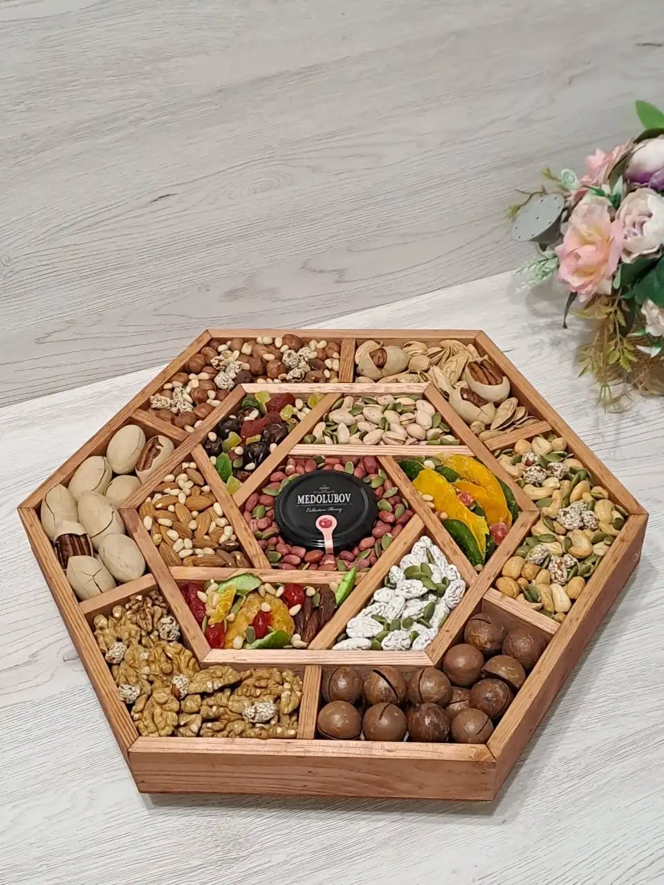 Полезный подарок из орехов и сухофруктов - Для дома и дачи в Балашиха