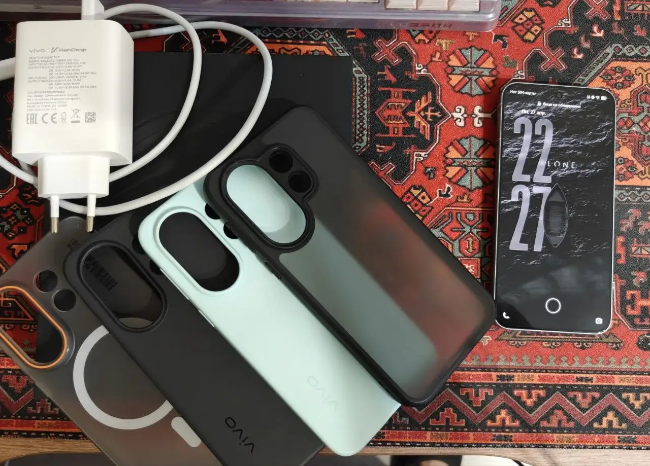 Продам Vivo X200 FE 12/256 - Смартфоны (Электроника) в Балашиха
