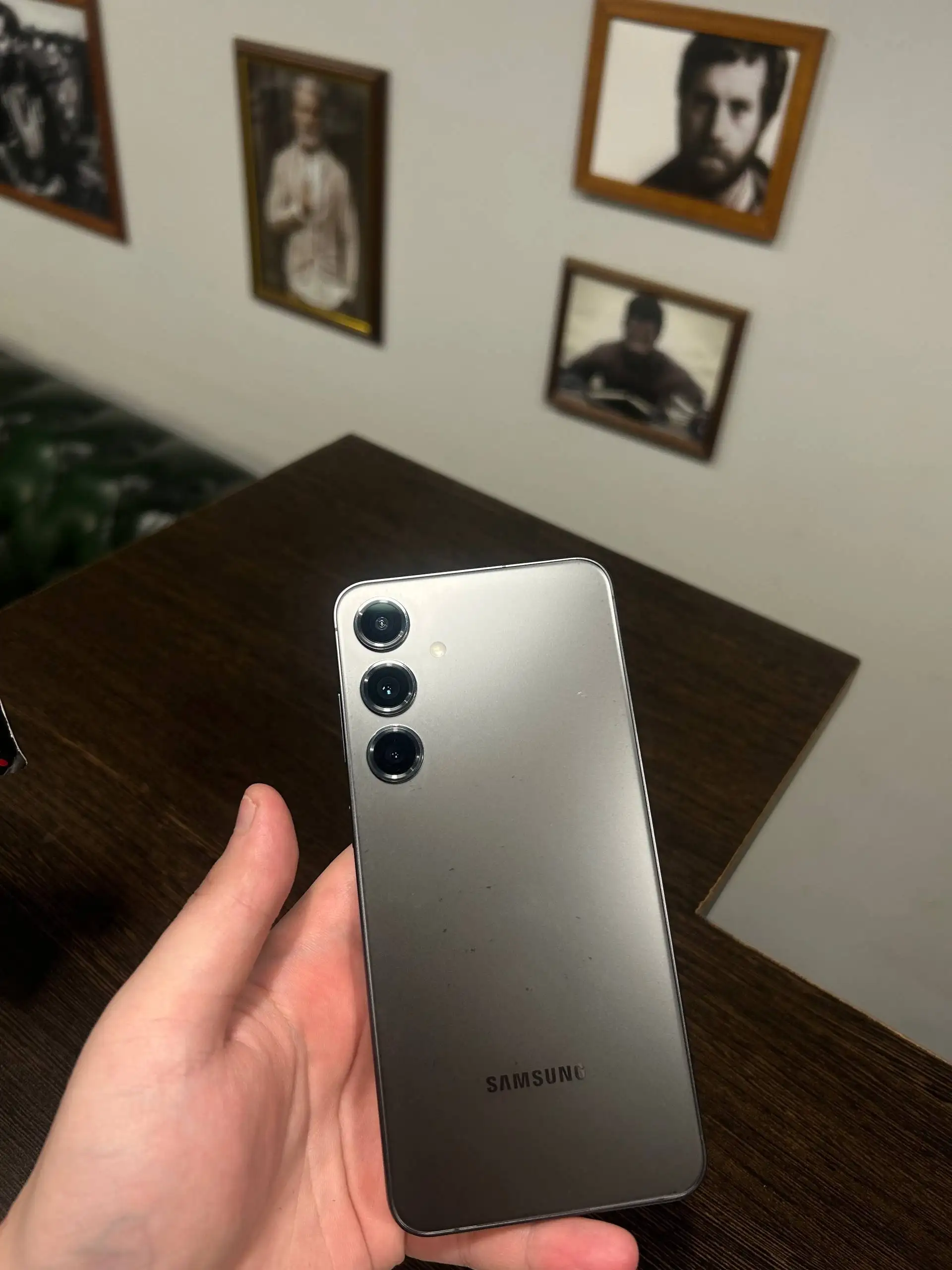 iPhone 16 Pro Max и Samsung S24 Plus - Электроника в Балашиха