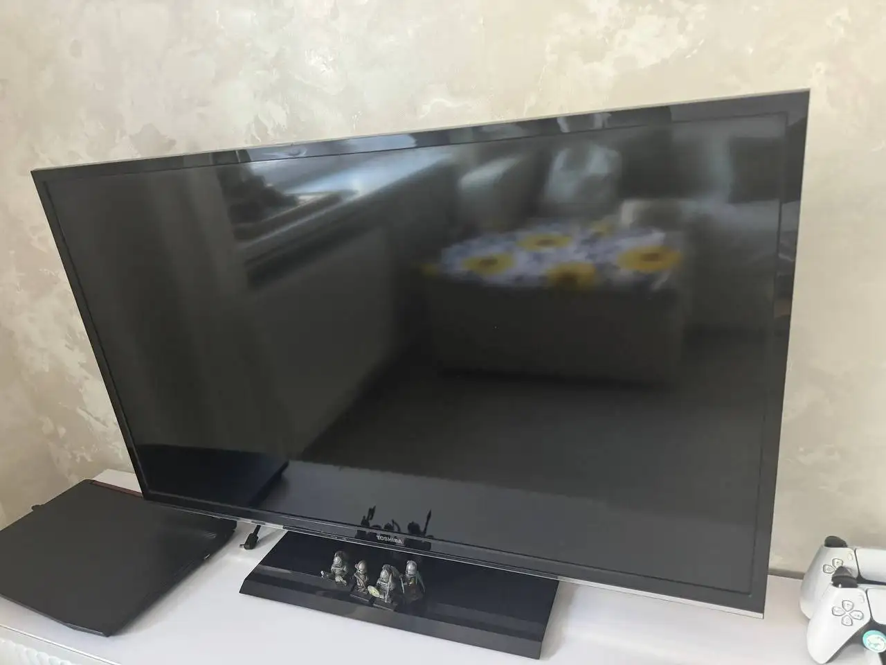 Тумба и телевизор Toshiba - Электроника в Балашиха
