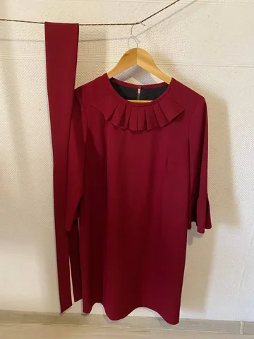 Платье с поясом размер 48 - Одежда в Владивосток