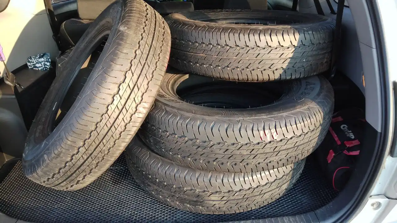 Продажа всесезонных шин DUNIOP GRANDTREK AT20