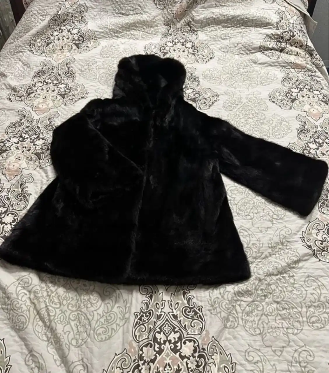 Продам шубу норковую б/у отличное состояние