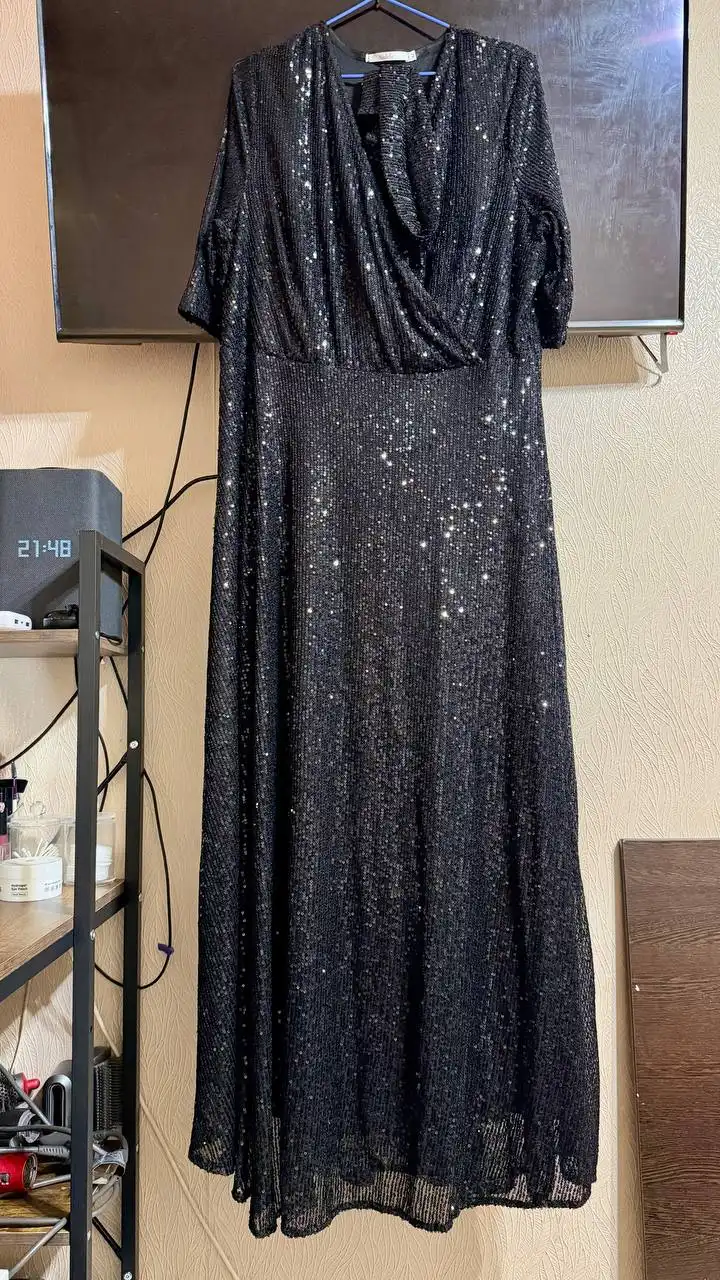 Шикарное праздничное платье