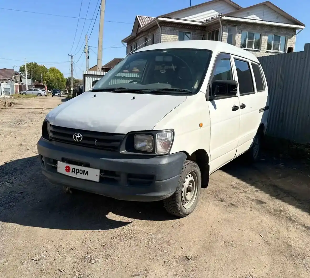 Продажа Toyota LiteAce 2000 года - Грузовики и фургоны (Авто) в Хабаровск