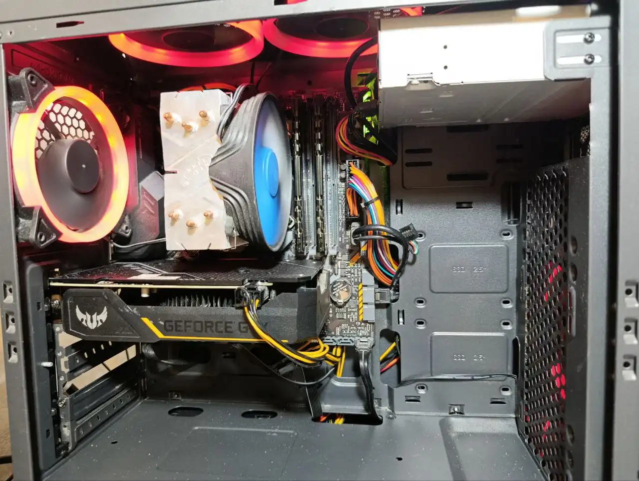 Персональный компьютер с монитором Intel i5-9400F GTX 1660 16GB - Компьютеры и комплектующие (Электроника) в Владивосток