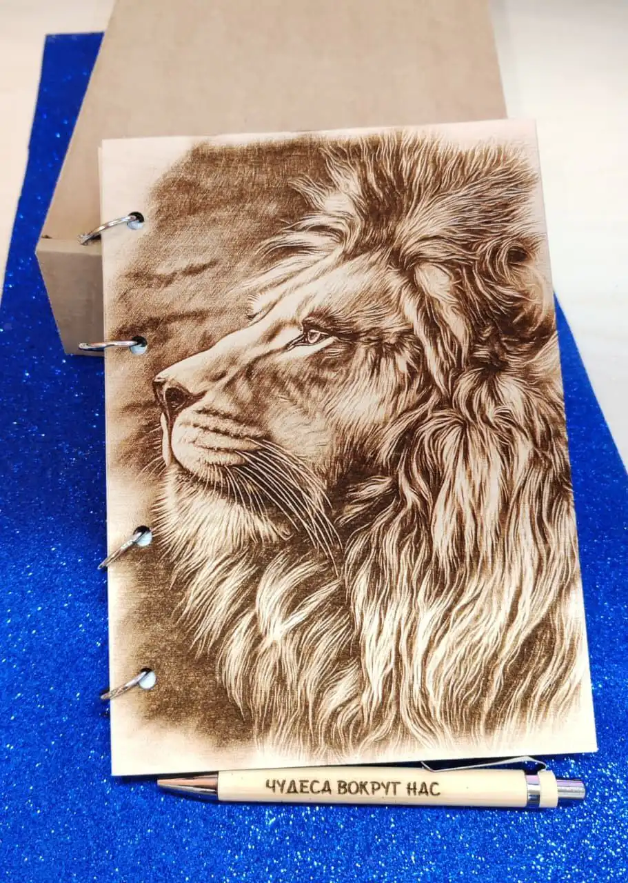 Набор блокнот и ручка с гравировкой - Подарки и сувениры (Барахолка) в Владивосток