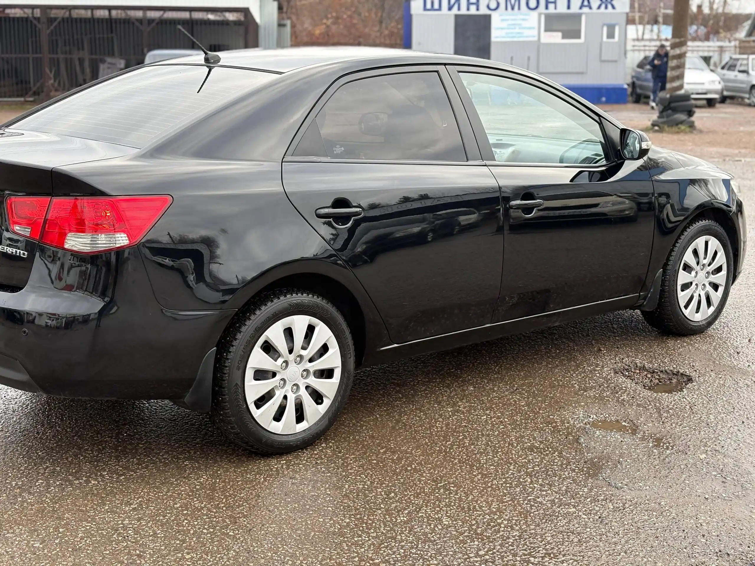 Kia Cerato 2010 автомат максимальная комплектация