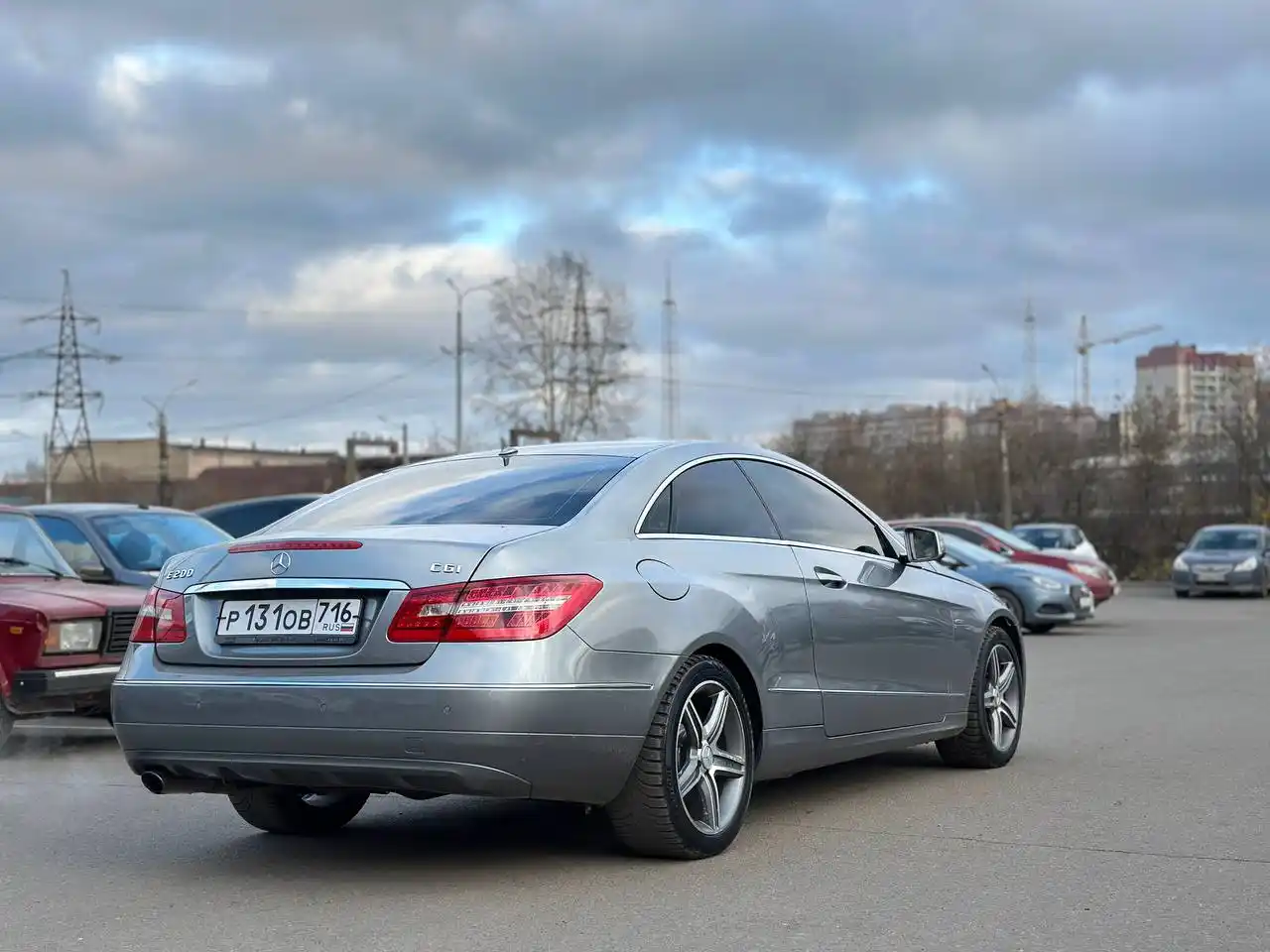 Mercedes Benz E W212 2011 года