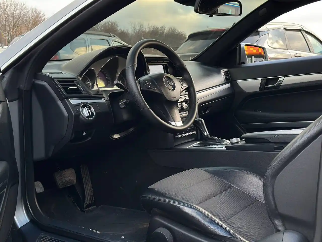 Mercedes Benz E W212 2011 года