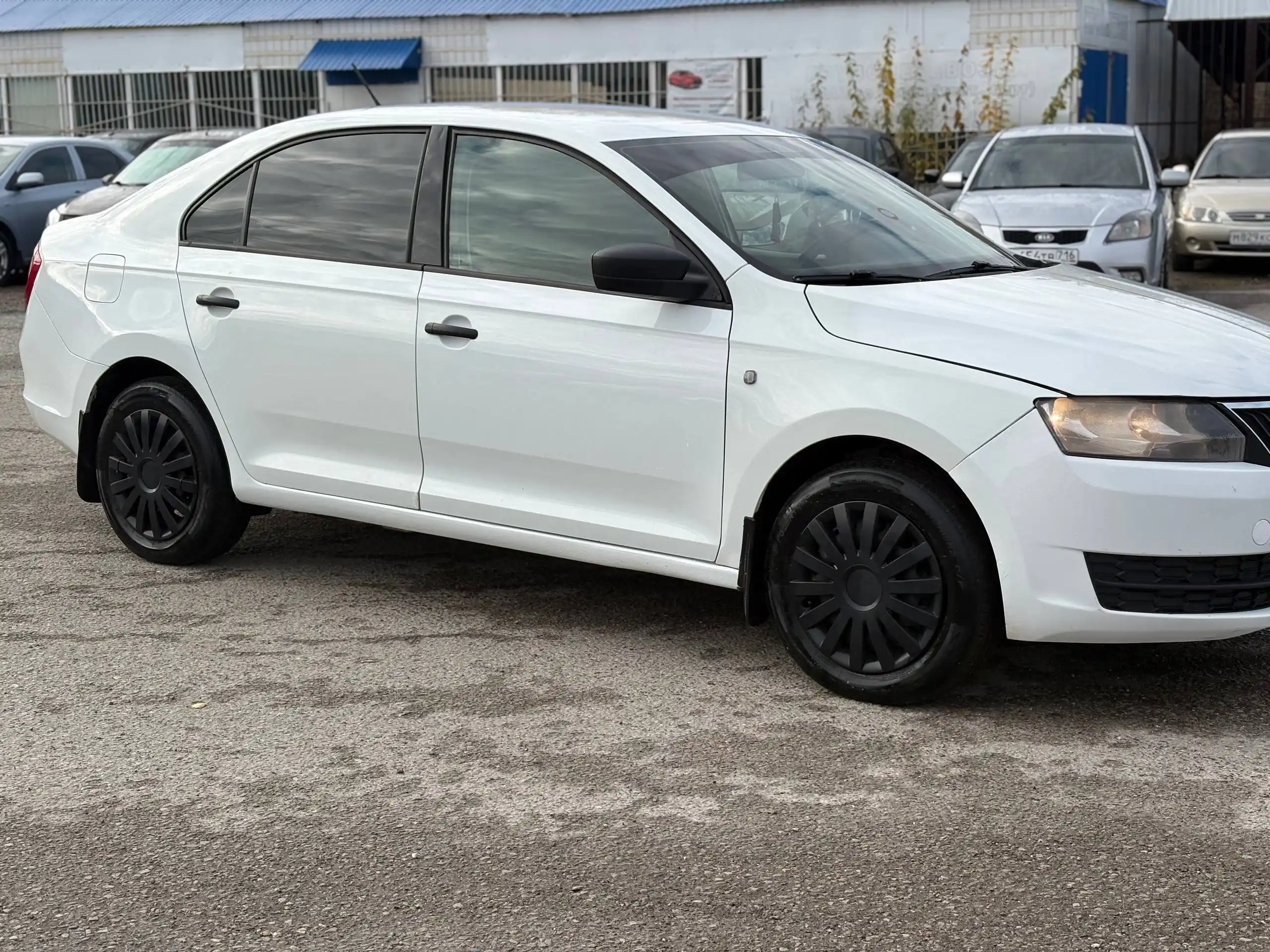 Skoda Rapid 2016 года в отличном состоянии