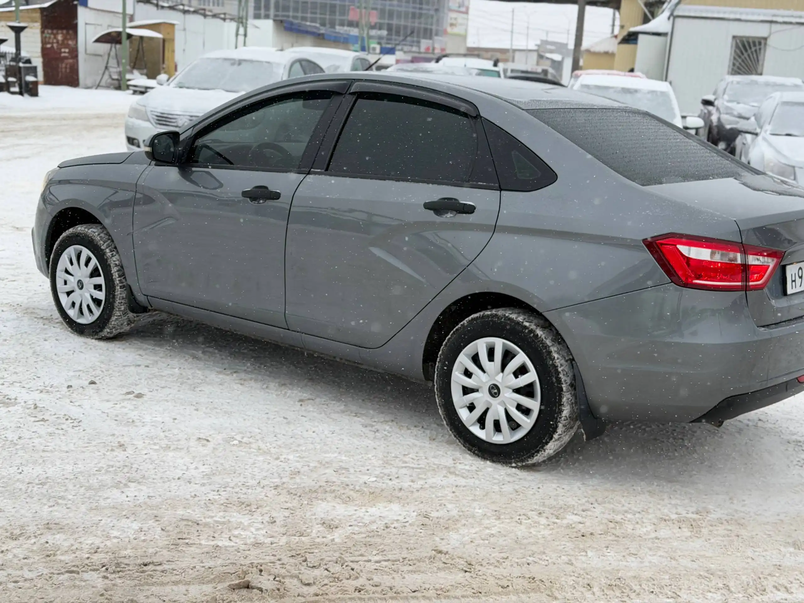Продажа Lada Vesta 2017 года в отличном состоянии