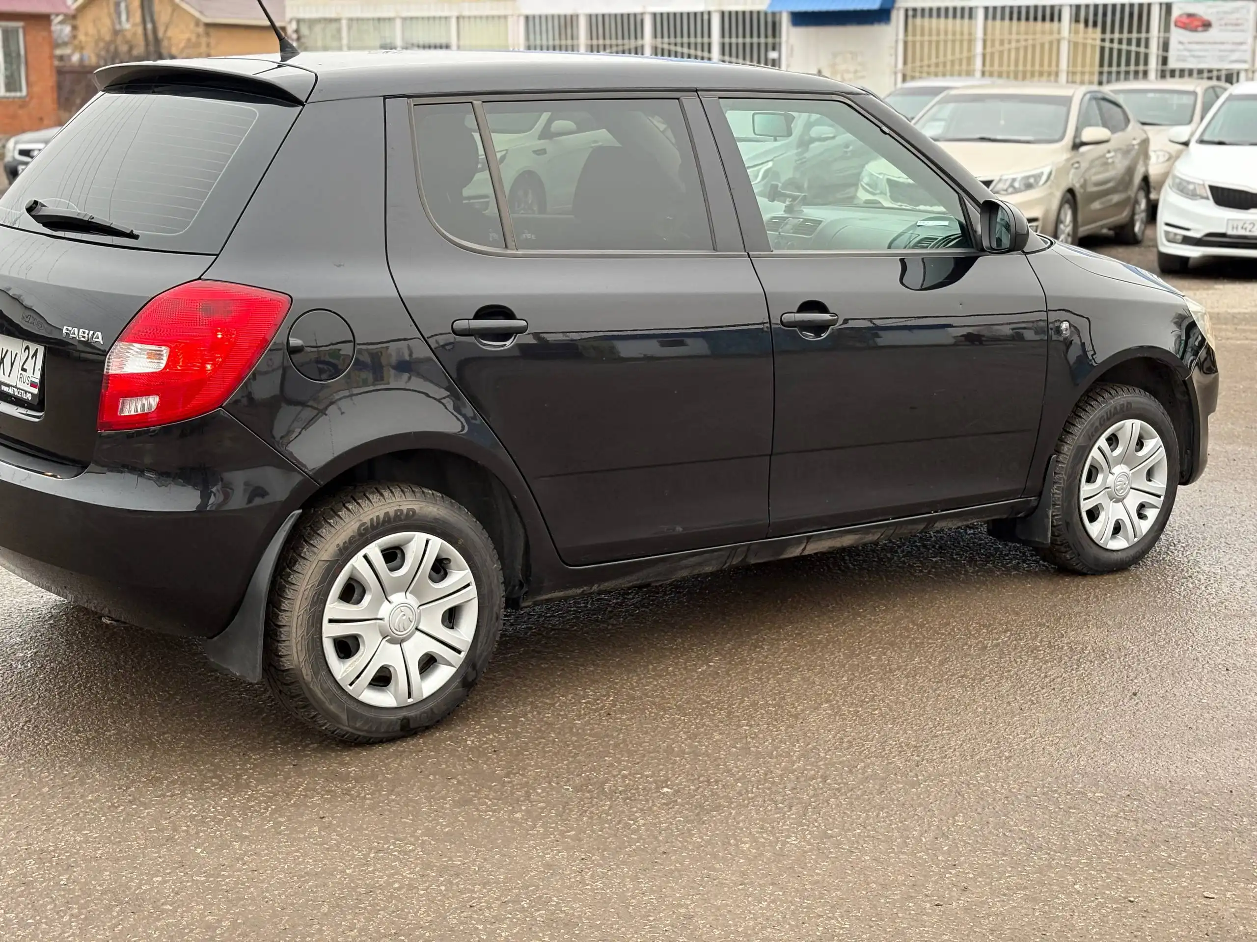 Skoda Fabia 2013 года в отличном состоянии