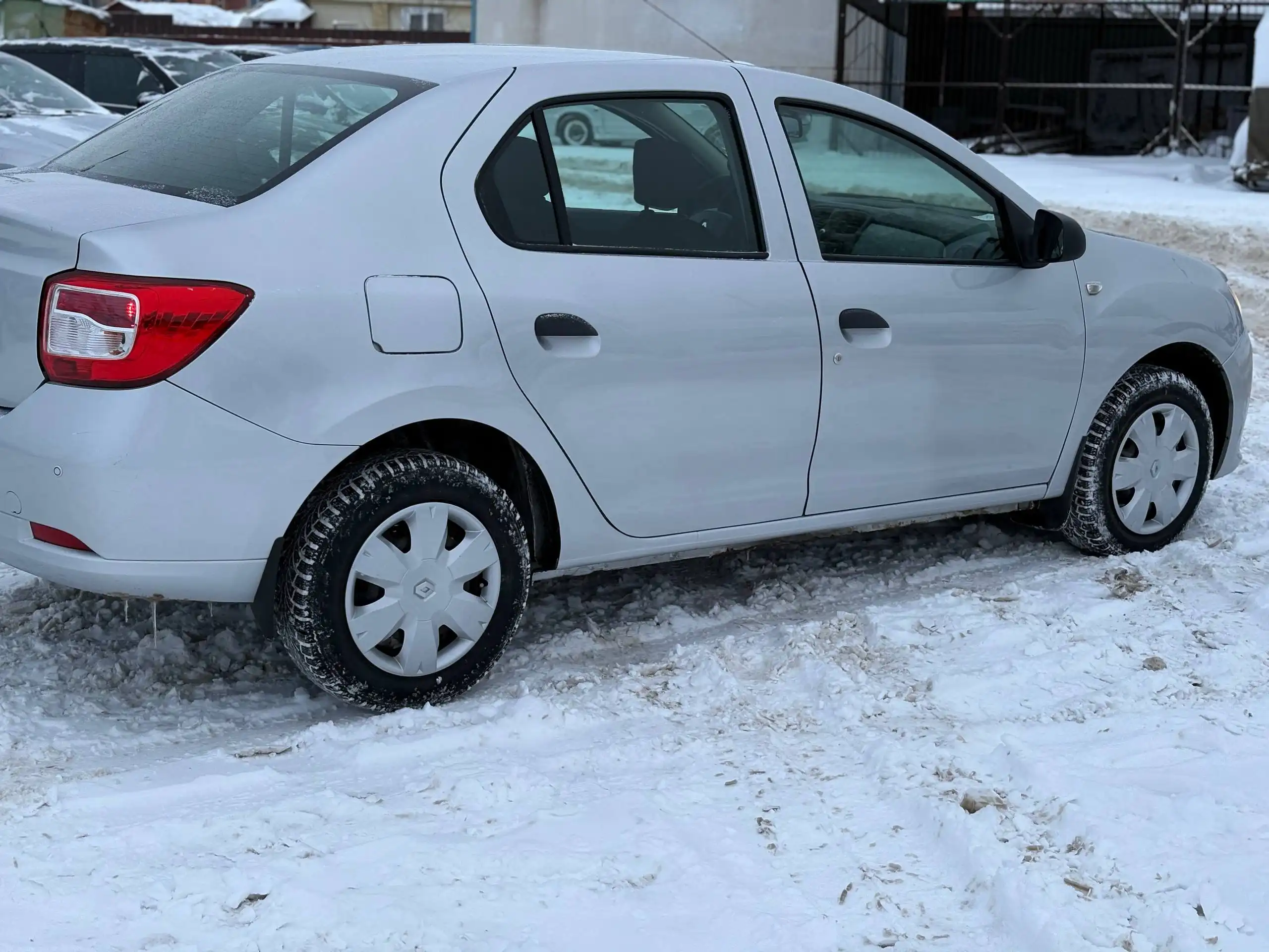 Renault Logan 2015 в отличном состоянии - Легковые автомобили (Авто) в Йошкар-Ола